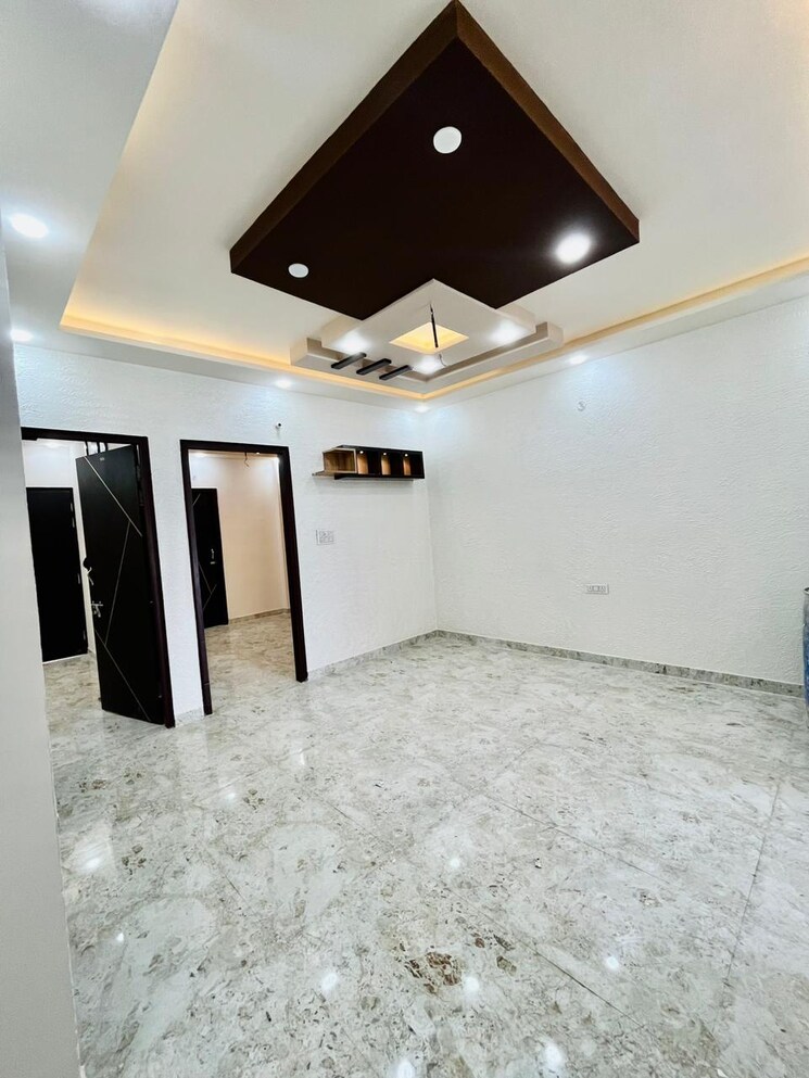 Living Room, bigli bamba bypass 3 Bedroom 128 Sq.Yd. Apartment In Bigli Bamba Bypass Meerut 8204701