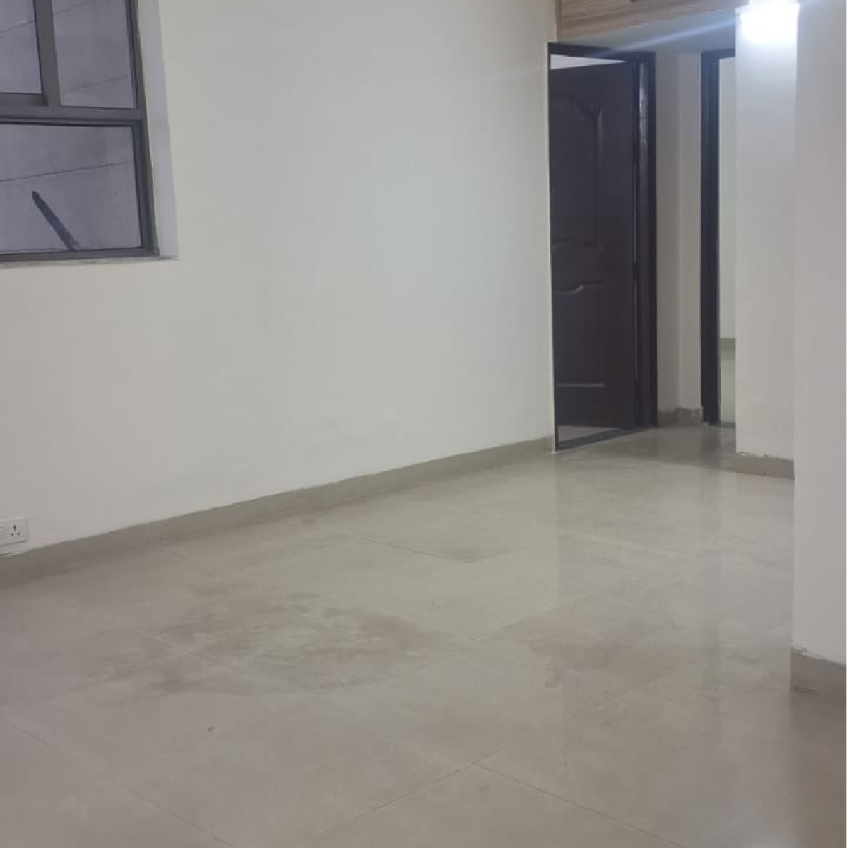 2 BHK Apartment For Sale in Unitech Uniworld Gardens 2