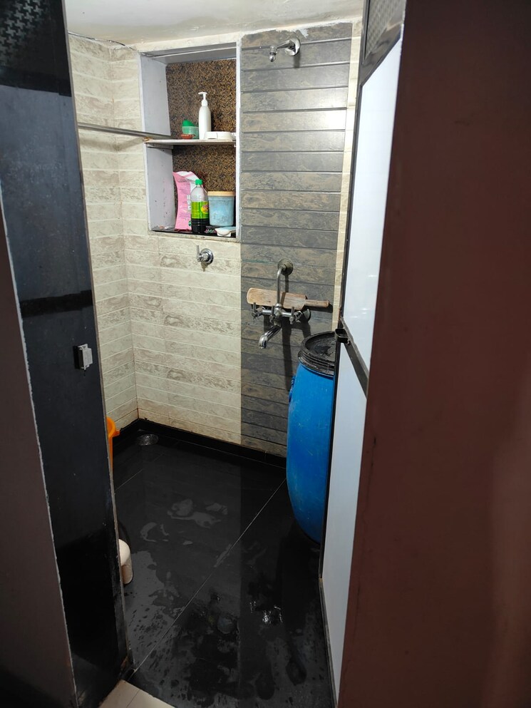 Bathroom, sai-paradise-kalyan 2 Bedroom 1000 Sq.Ft. Apartment In Kalyan West Thane 8204752