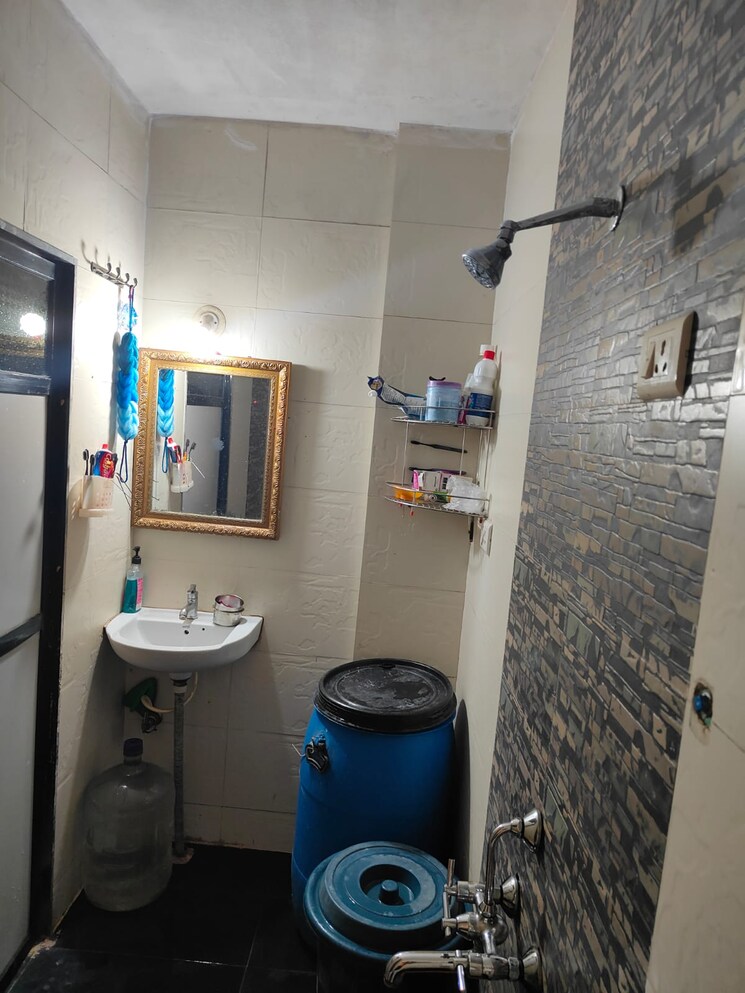 Bathroom, sai-paradise-kalyan 2 Bedroom 1000 Sq.Ft. Apartment In Kalyan West Thane 8204752