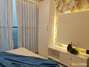 Bedroom in 2 BHK Apartment at Dosti Eastern Bay, Wadala – for Rent