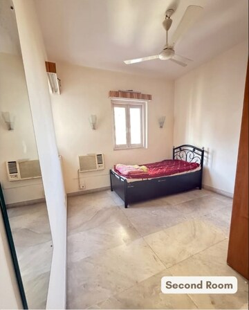 Bedroom in 2 BHK Apartment at Mehrdad CHS, Cuffe Parade – for Rent