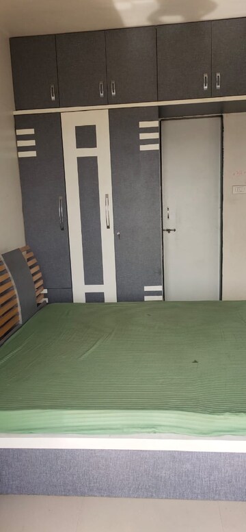 Room in 2 BHK Apartment at Visava Enclave, Aundh – for Rent