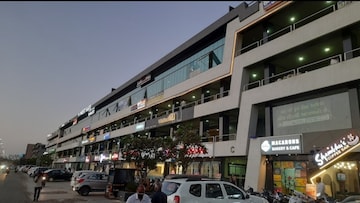 Commercial Shop 690 Sq.Ft. For Rent in 150 Feet Ring Road Rajkot  8204888