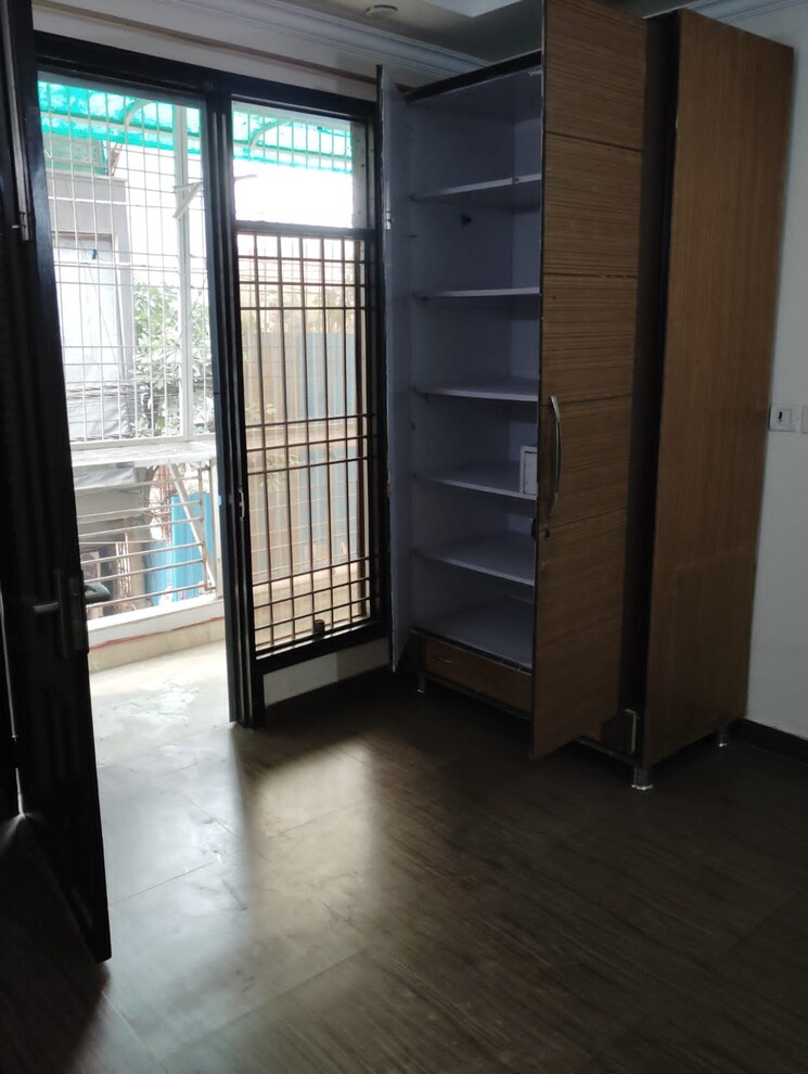 Room, chattarpur 4 Bedroom 1650 Sq.Ft. Apartment In Chattarpur Delhi 8204894