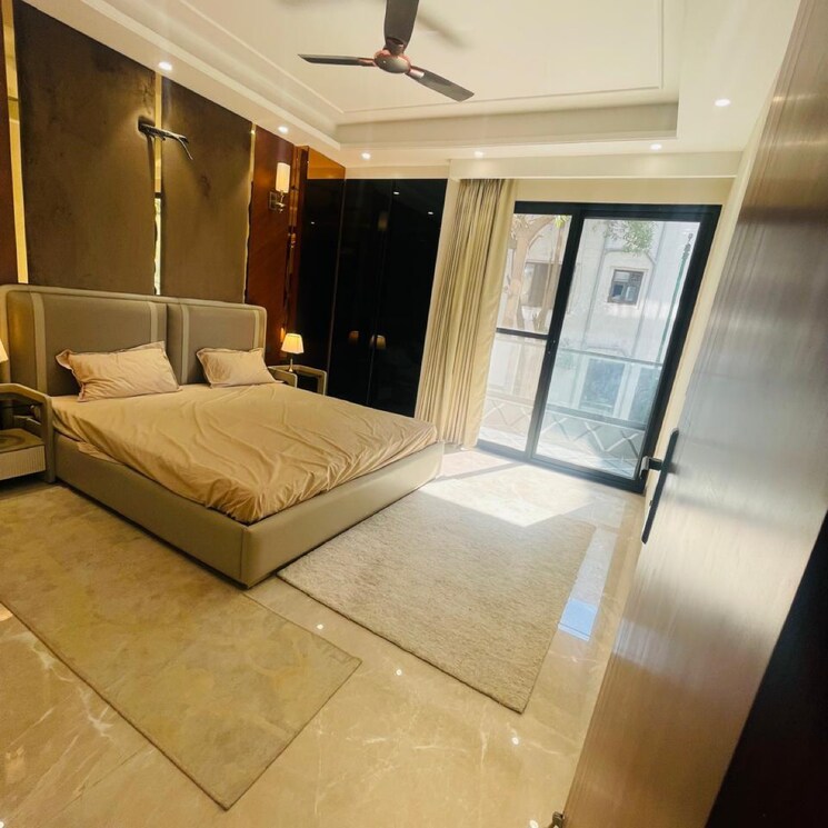 Kitchen, ansal-api-esencia 4 Bedroom 300 Sq.Yd. Builder Floor In Sector 67 Gurgaon 8204900