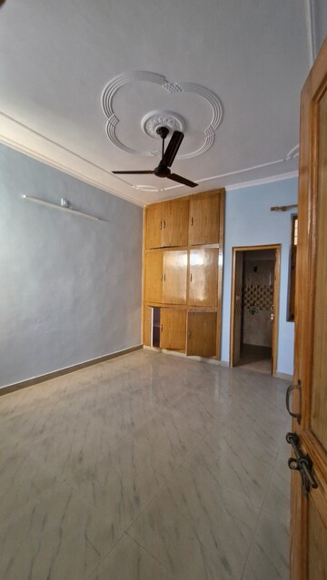 Kitchen in 2 BHK Builder Floor at Gms Road – for Rent