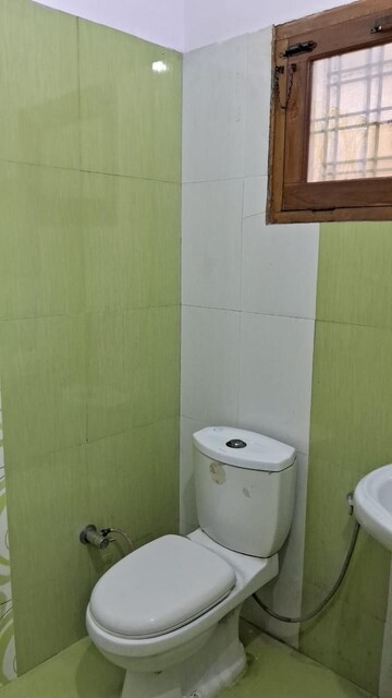 Bathroom in 2 BHK Builder Floor at Gms Road – for Rent