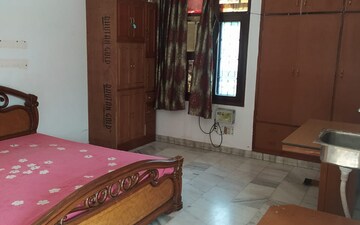 1 BHK Villa For Rent in Sector 36