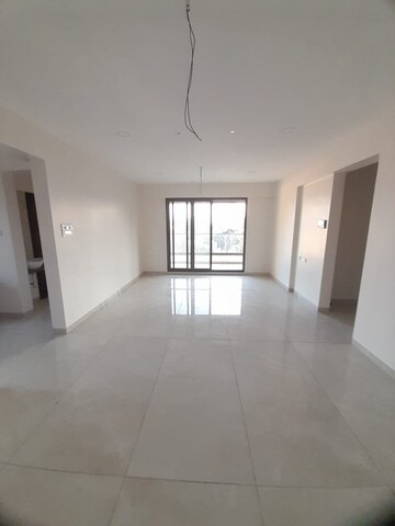 Room in 3 BHK Apartment at Aditya Residency Kothrud, Kothrud – for Sale