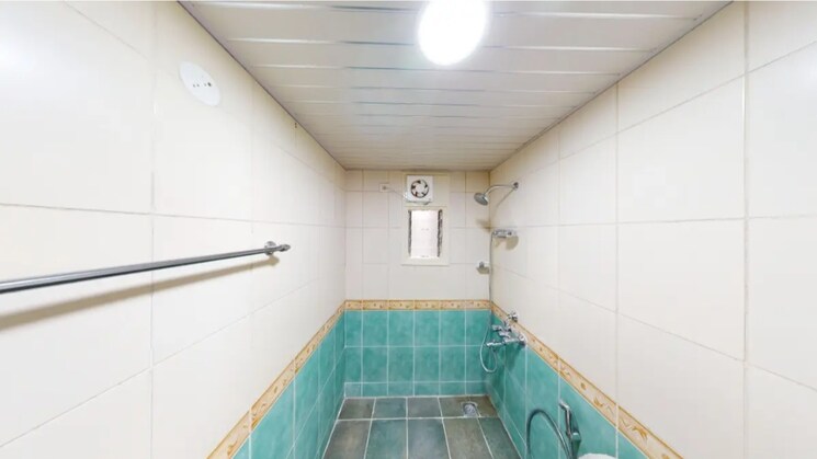 Bathroom, embassy-habitat 4 Bedroom 1852 Sq.Ft. Apartment In Palace Road Bangalore 8204977