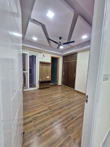 Furnished Amenities in 2 BHK Builder Floor at Gms Road – for Rent