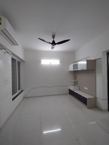 Room in 1 BHK Apartment at Shantee Meera Avenue, Vasai East – for Sale