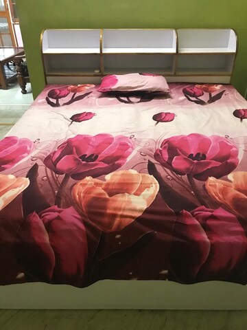 Bedroom in 2 BHK Independent House at Gomti Nagar – for Rent