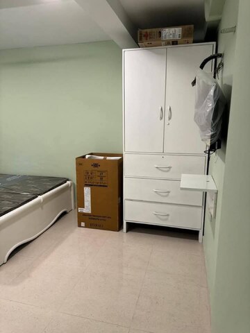 Room in 1 BHK Apartment at Malviya Nagar – for Rent