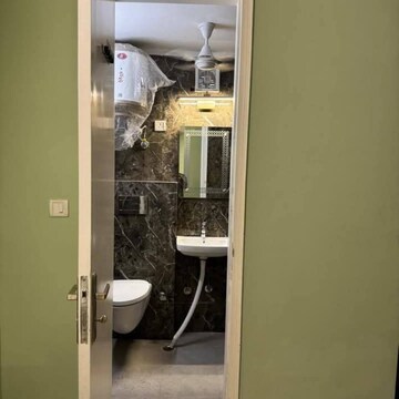 Attached Bathroom in 1 BHK Apartment at Malviya Nagar – for Rent