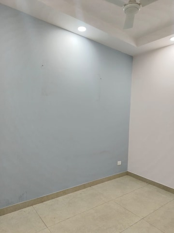 Commercial Office Space 2000 Sq.Ft. For Rent in Green Park Extension Delhi  8205029