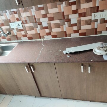 Kitchen in 1 RK Apartment at DLF Ridgewood Estate, Sector 27 – for Sale