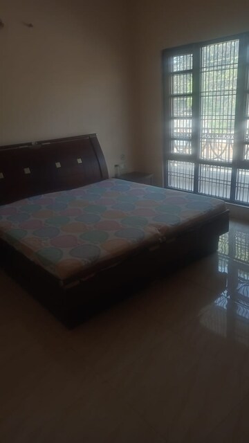 Bedroom in 3 BHK Independent House at Gomti Nagar – for Rent