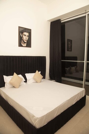 Room in  Pg at Laxman Nagar – for Rent