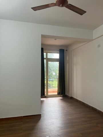 Room in 1 RK Builder Floor at Sahastradhara Road – for Sale