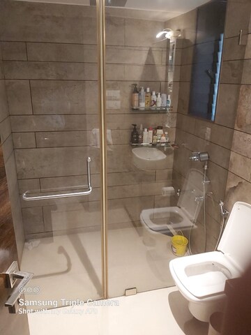 Bathroom in 5 BHK Apartment at Colaba – for Sale