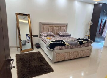 Bedroom in 2 BHK Builder Floor at Saket – for Rent
