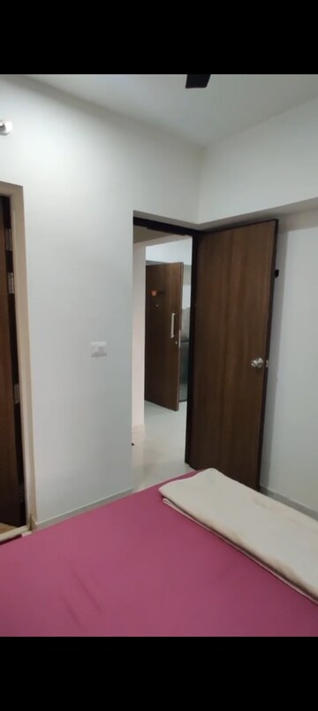 Room in 1 BHK Apartment at Lodha Crown Quality Homes, Majiwada – for Rent