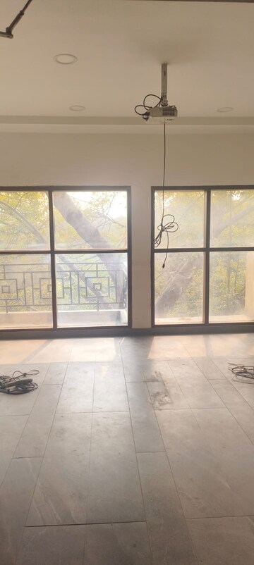  Office Space For Rent in Safdarjang Enclave
