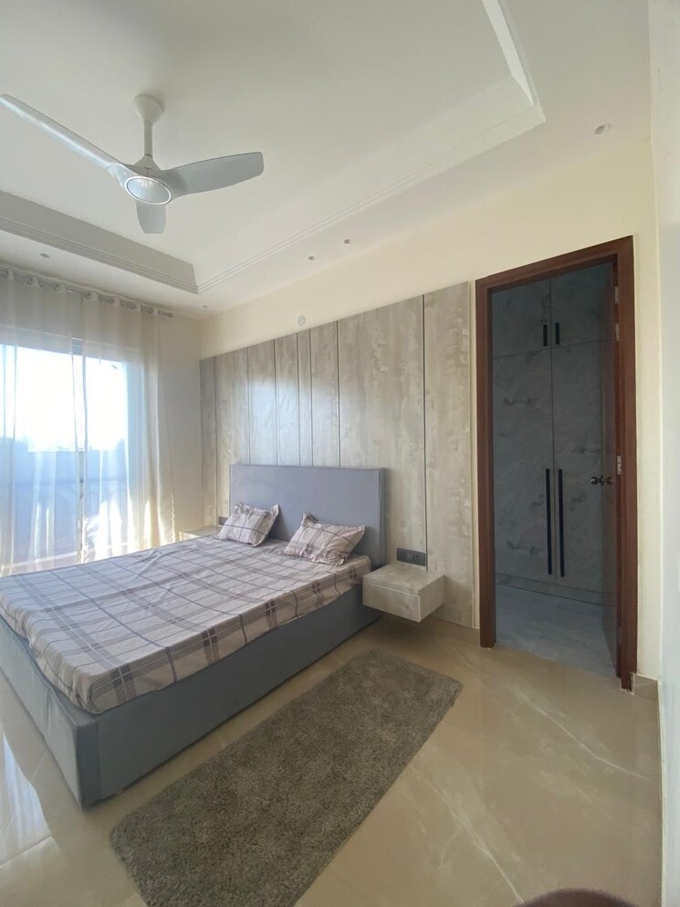 Bedroom, parklands 3 Bedroom 250 Sq.Yd. Builder Floor In Sector 85 Faridabad 8205241