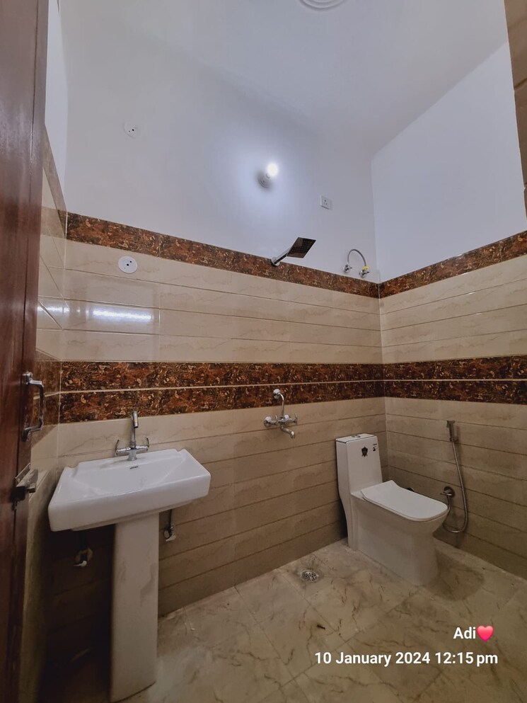 Bathroom, kalagaon 3 Bedroom 1500 Sq.Ft. Independent House In Kalagaon Dehradun 8205192
