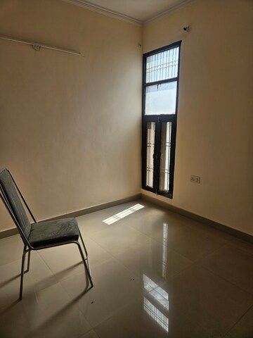 3 BHK Builder Floor For Rent in Sector 43