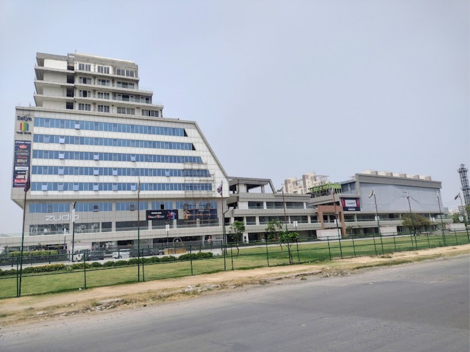 Retail Shop For Sale in Satya The Hive