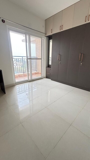 Room in 2 BHK Apartment at Prestige Primrose Hills, Banashankari 6th Stage – for Rent