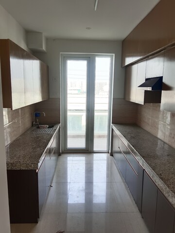Kitchen in 3 BHK Apartment at Omaxe Royal Residency Faridabad, Sector 79 – for Rent