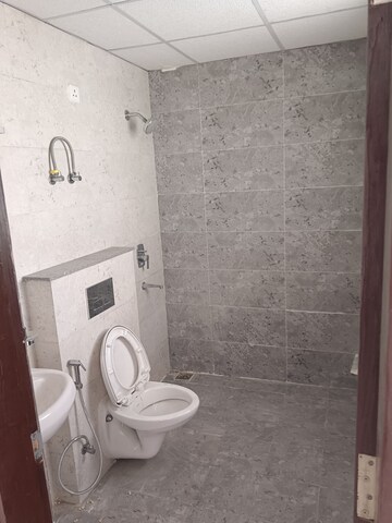 Bathroom in 3 BHK Apartment at Omaxe Royal Residency Faridabad, Sector 79 – for Rent