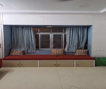Living Room in 1 RK Apartment at Parel – for Rent