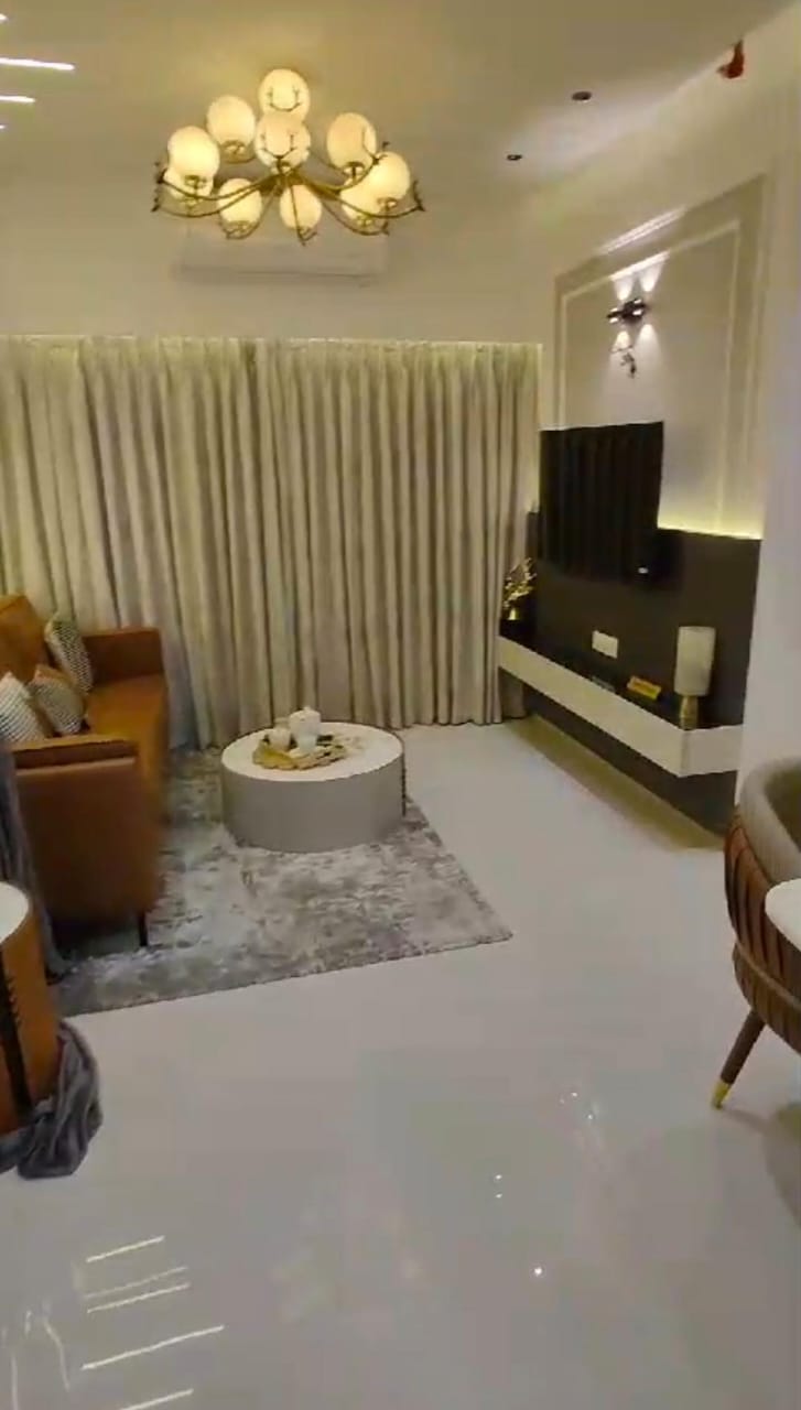 1 BHK + Pooja Room Apartment For Sale in Highland Annex