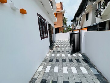 Staircase in 4 BHK Villa at Ulloor – for Sale