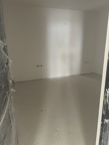 Room in 3 BHK Apartment at Rajapushpa Provincia, Narsingi – for Sale