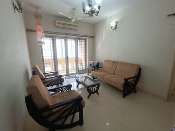 Living Room in 3 BHK Apartment at Kodambakkam – for Rent
