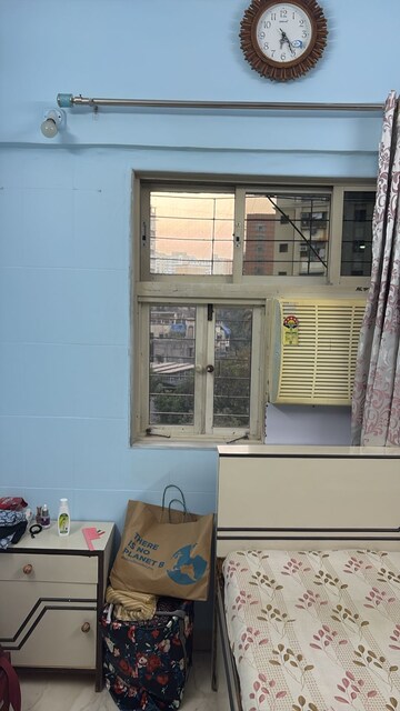Living Room in 1 BHK Apartment at Sindhi Society, Chembur – for Rent