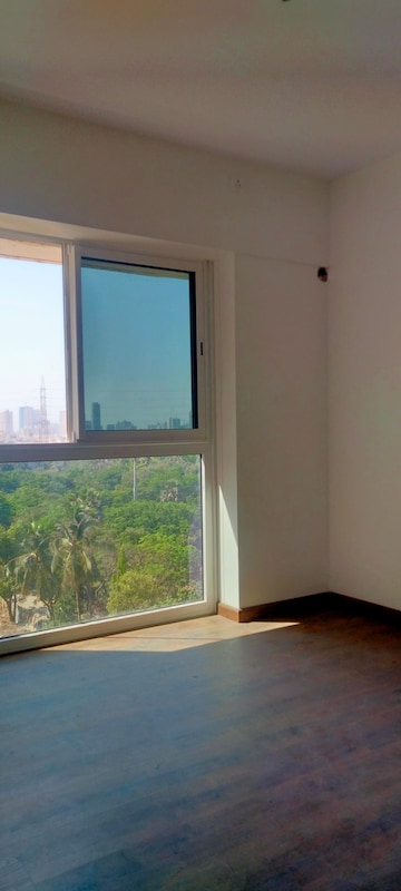 1.5 BHK Apartment For Rent in Shapoorji Pallonji Siennaa Wing B Kandivali East Mumbai  8205682