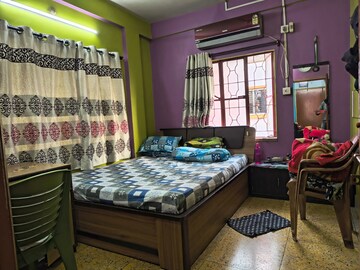 Bedroom in 2 BHK Builder Floor at Kolkatta Gpo – for Sale
