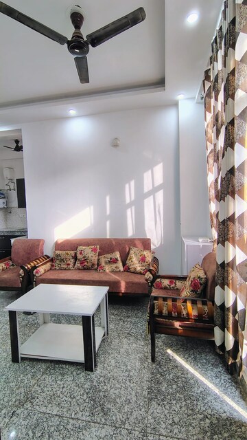 Living Room in 2 BHK Builder Floor at AEZ Aloha, Sector 57 – for Rent