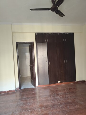 Building Lobby in 2.5 BHK Apartment at Aims Golf City, Sector 75 – for Rent