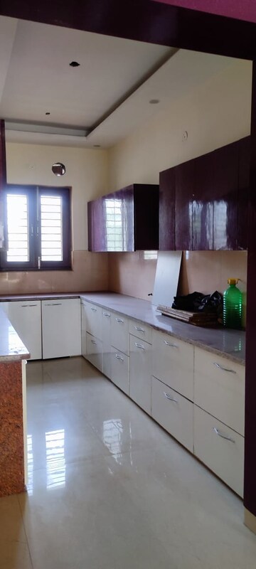 Kitchen in 3 BHK Builder Floor at BPTP Park Central, Sector 85 – for Sale