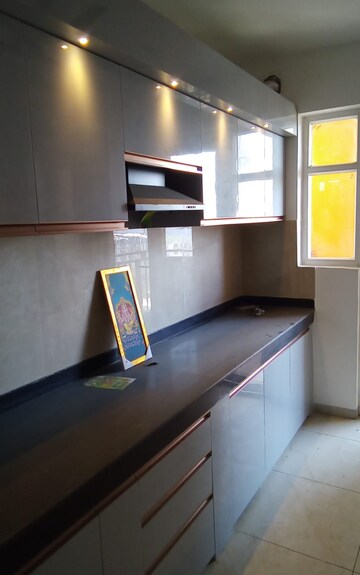 Kitchen in 3 BHK Apartment at Omaxe Waterscapes, Gomti Nagar – for Rent