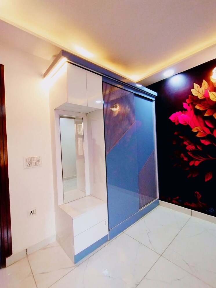 undefined, om vihar 2 Bedroom 750 Sq.Ft. Builder Floor In Om Vihar Delhi 8205776