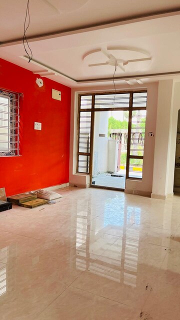 Room in 3.5 BHK Independent House at Kundanpally – for Sale